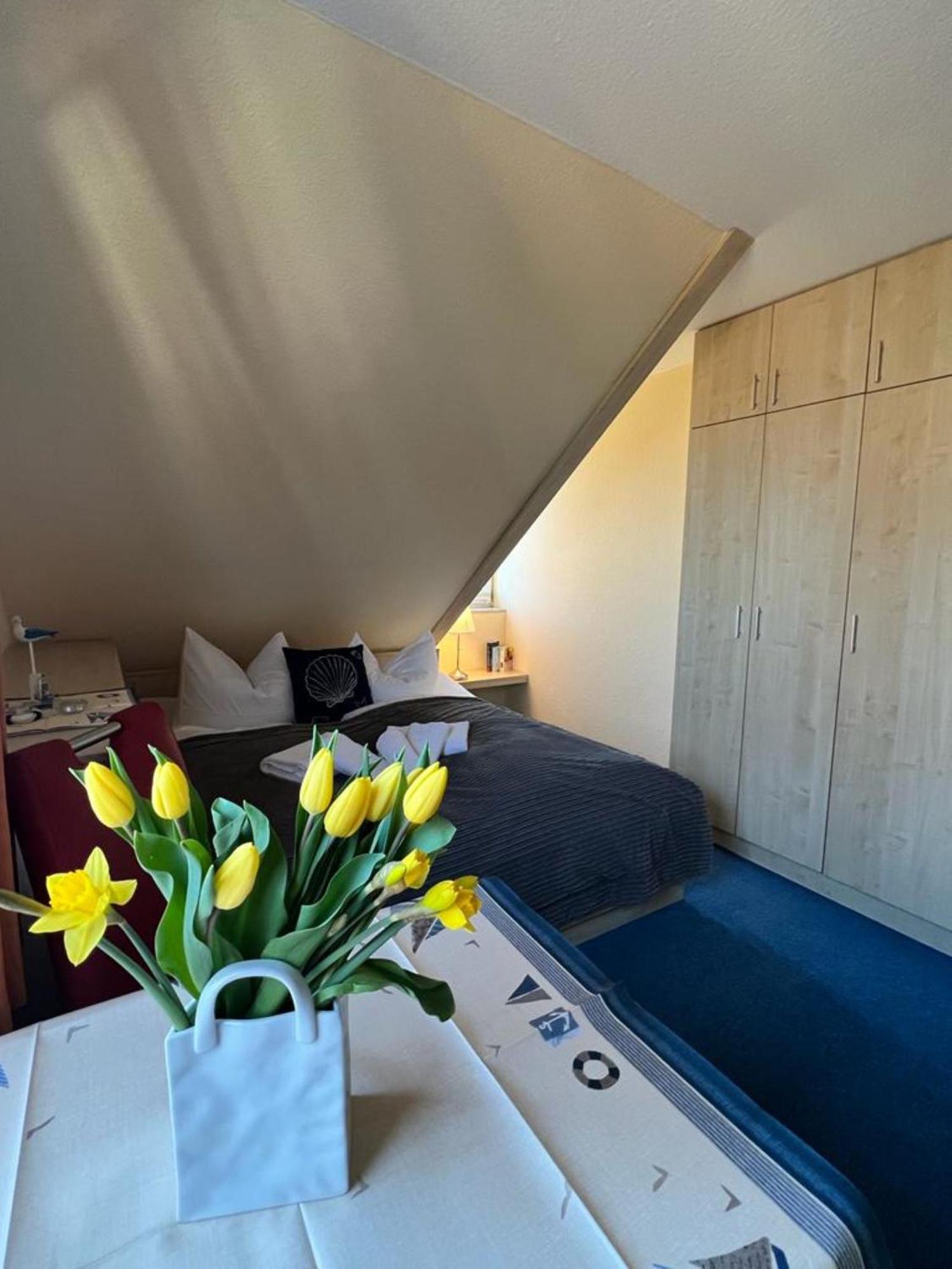 Hotel-Pension Zur Mole Wiek auf Rügen Eksteriør billede